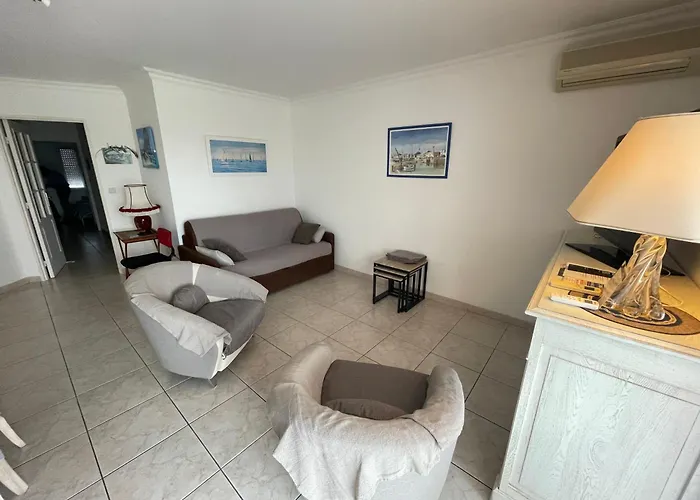 Grand 82m2 Terrasse 2 Ch 7 Pers Clim Saint-Raphael (Var)